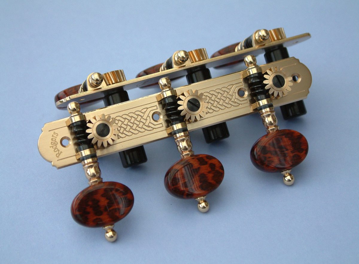 L315 Brass with oval Snakewood
