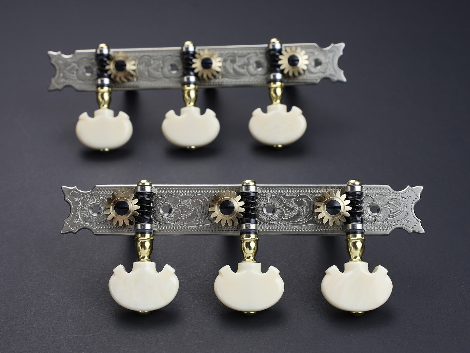 L635 Nickel Silver Traditional pattern in Synthetic Ivory