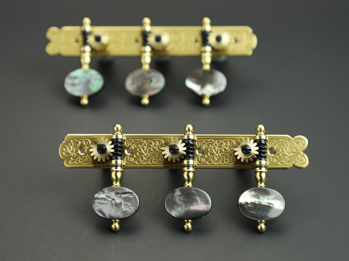 L685 Brass Oval Pattern Real Dark Mother-of-pearl