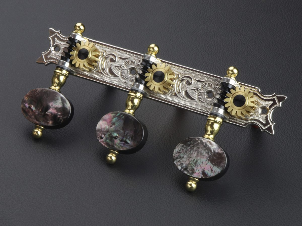 L635 Sterling silver Dark MoP