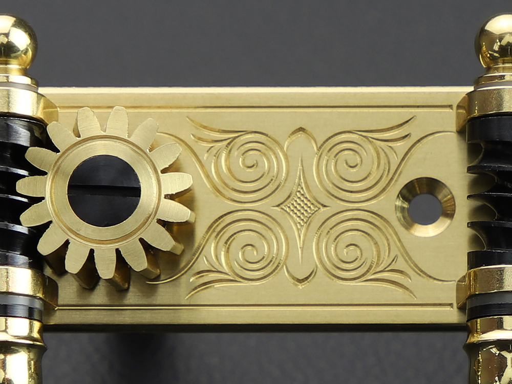 L730 Brass Dark MoP